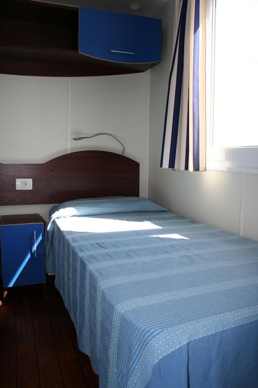 Camping Luminoso Hotell Punta Braccetto Rum bild