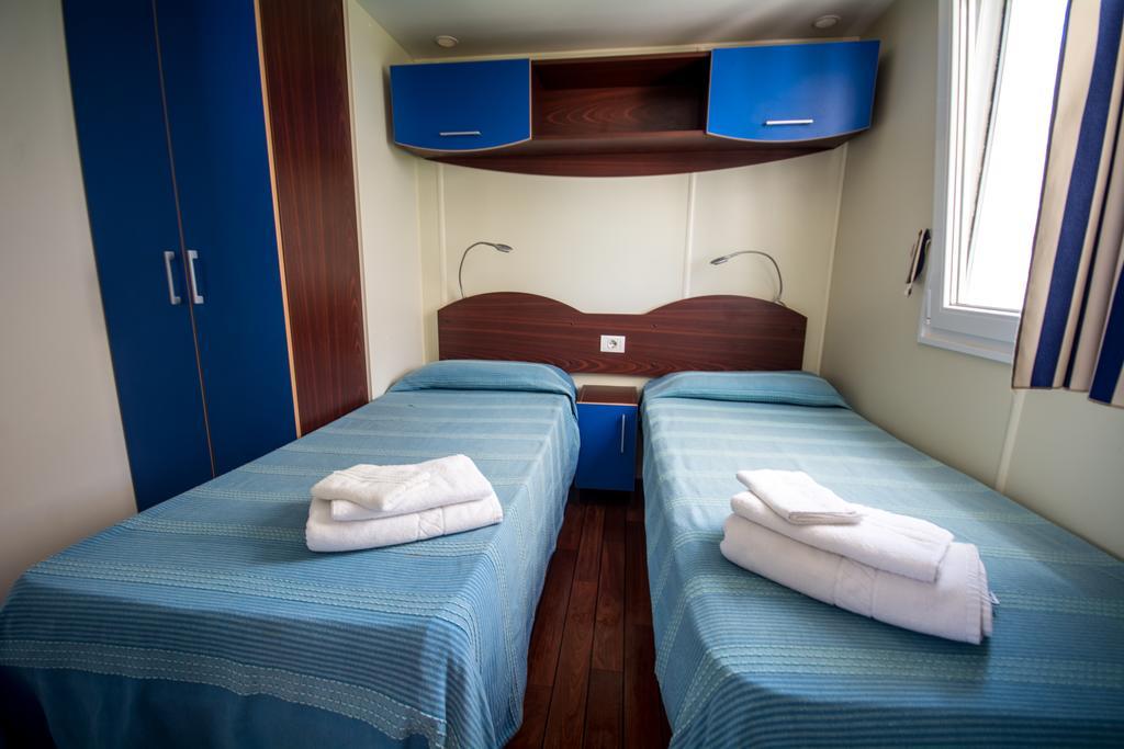 Camping Luminoso Hotell Punta Braccetto Exteriör bild